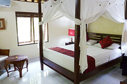 Sama's cottages bedroom